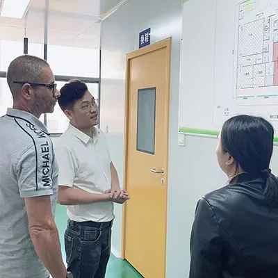 colombian customer victor cano visits hsviko workshop